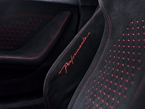 Used 2018 Lamborghini Huracan Performante image 66