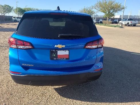 Used 2024 Chevrolet Equinox LS w/ LS Convenience Package FWD image 7