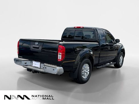 Used 2019 Nissan Frontier SV w/ Value Truck Package RWD image 5