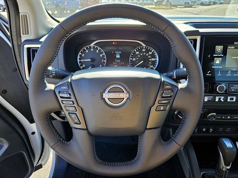 New 2026 Nissan Frontier SV image 25