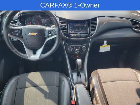 Certified 2022 Chevrolet Trax LT w/ LT Convenience Package AWD/4WD image 22