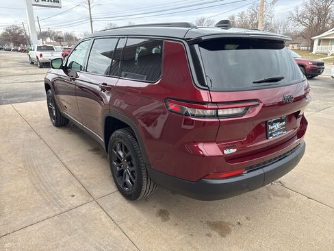 New 2025 Jeep Grand Cherokee L Limited w/ Trailer Tow Package image 5