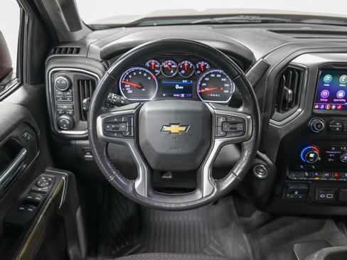 Used 2020 Chevrolet Silverado 1500 LT w/ All-Star Edition image 17