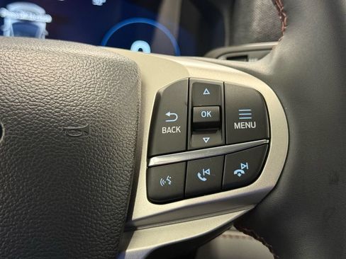 New 2026 Ford Explorer Active w/ Active Comfort Package RWD image 24