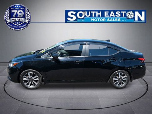 Used 2020 Nissan Versa SV FWD image 8
