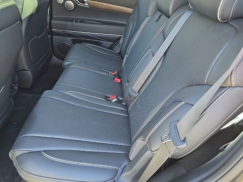 New 2026 Genesis GV80 2.5T Advanced image 10
