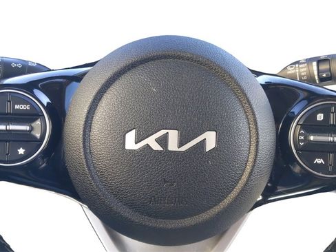 Used 2023 Kia Soul EX image 19