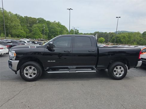 Used 2024 RAM 2500 Big Horn w/ Bed Utility Group AWD/4WD image 7