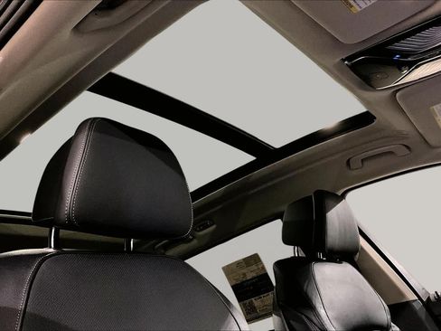 Used 2020 BMW X7 xDrive40i w/ Premium Package AWD/4WD image 13