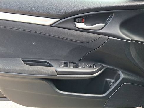 Used 2020 Honda Civic EX image 11