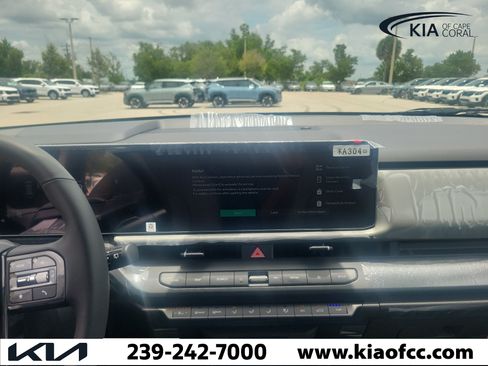 New 2027 Kia Seltos S FWD image 21