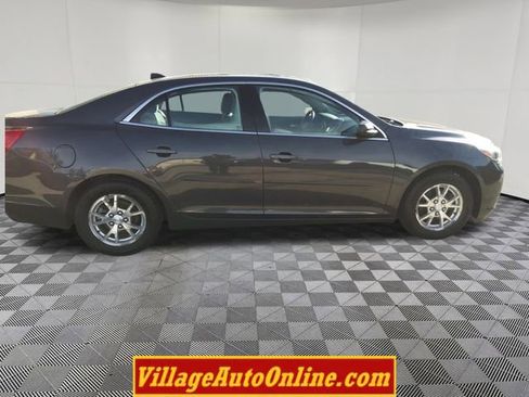 Used 2013 Chevrolet Malibu LS image 15