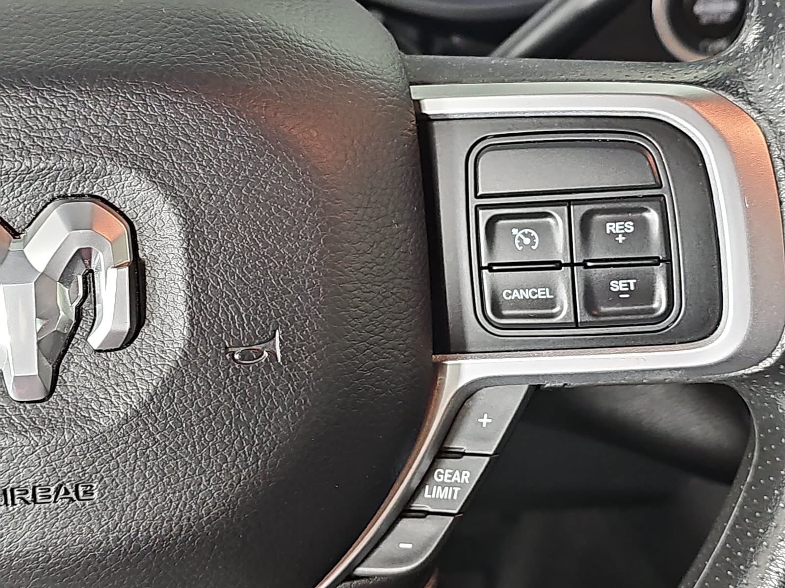 Used 2021 RAM 3500 Big Horn AWD/4WD image 15