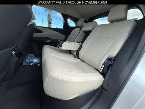 Used 2025 Lexus RX 350 Premium Plus w/ Convenience Package FWD image 12
