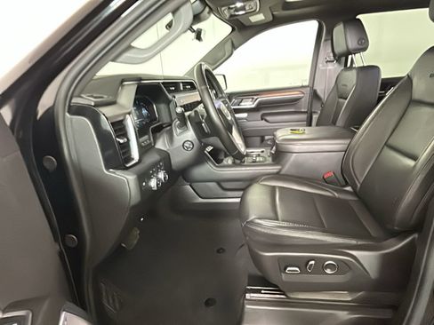 Used 2024 GMC Sierra 1500 Denali w/ Denali Reserve Package AWD/4WD image 14