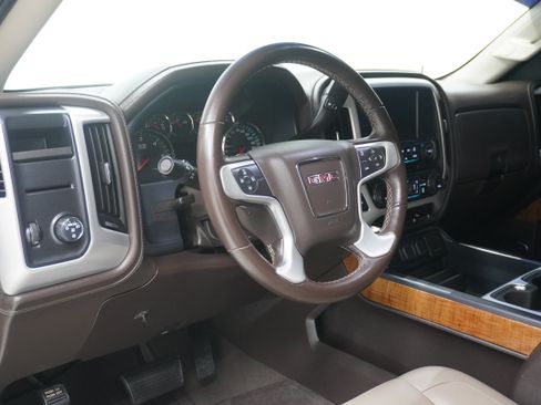 Used 2018 GMC Sierra 1500 SLT w/ Texas SLT Premium Package RWD image 11