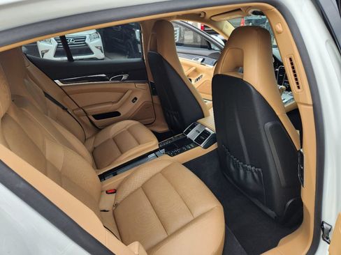 Used 2016 Porsche Panamera Edition RWD image 12