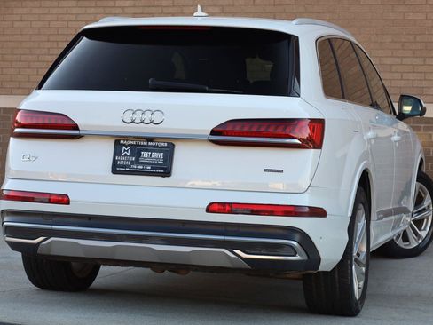 Used 2021 Audi Q7 3.0T Premium Plus AWD/4WD image 11