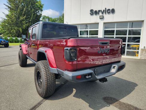 Used 2021 Jeep Gladiator Sport image 12