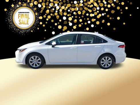 Certified 2025 Toyota Corolla LE image 9