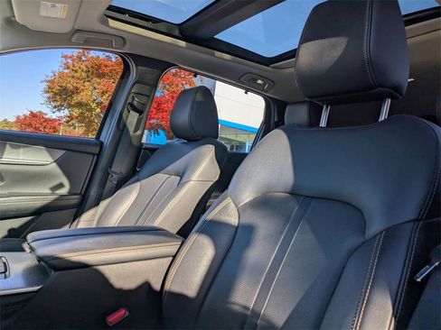 Used 2024 MAZDA CX-90 3.3 Turbo w/ Premium Package image 13