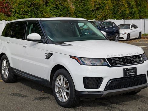 Used 2022 Land Rover Range Rover Sport SE image 9