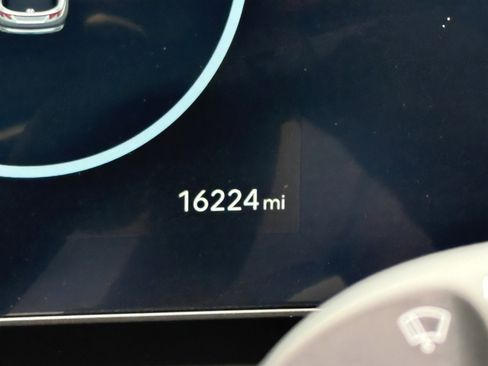 Used 2025 Hyundai Tucson Limited image 23