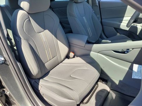 New 2026 Hyundai Elantra Sport image 18