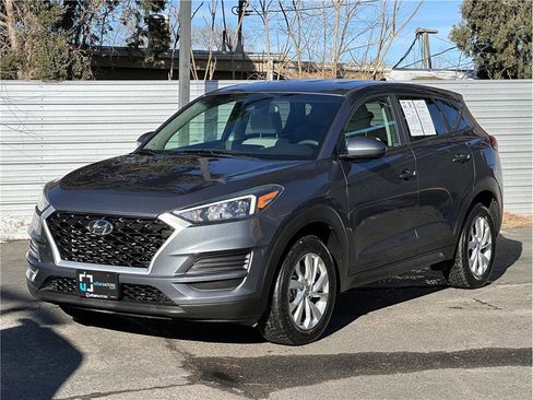 Used 2019 Hyundai Tucson SE image 6