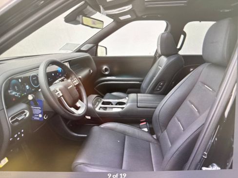 Used 2026 Hyundai Palisade Calligraphy AWD/4WD image 4