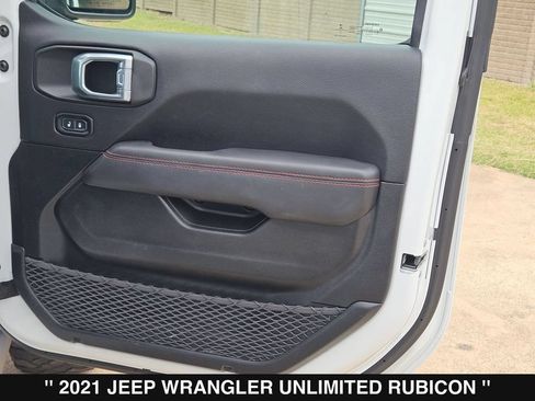 Used 2021 Jeep Wrangler Unlimited Rubicon AWD/4WD image 32