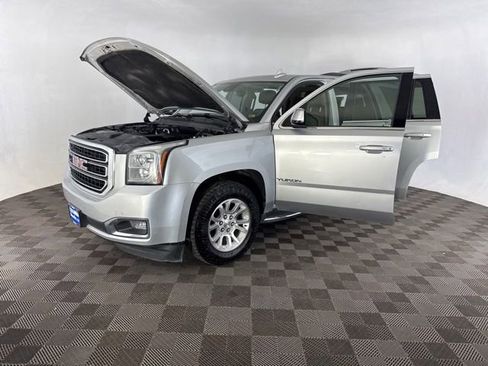 Used 2020 GMC Yukon SLT w/ Open Road Package AWD/4WD image 12