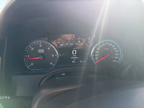 Used 2017 GMC Yukon Denali w/ Open Road Package image 5