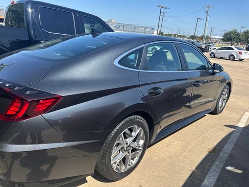Used 2023 Hyundai Sonata SEL FWD image 4