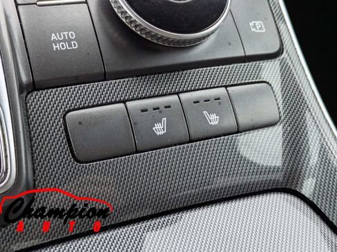 Used 2022 Hyundai Santa Fe SEL FWD image 25