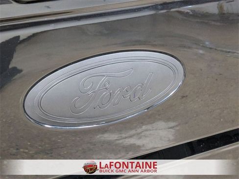 Used 2016 Ford F150 XLT w/ Equipment Group 302A Luxury image 9