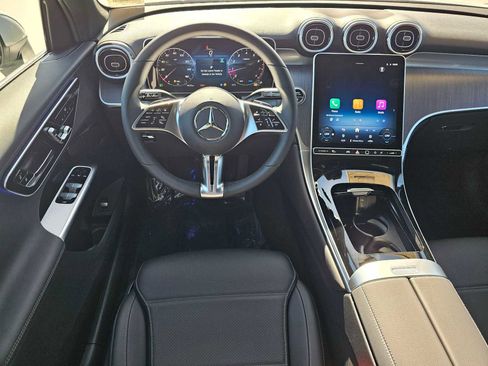 New 2026 Mercedes-Benz GLC 300 image 18