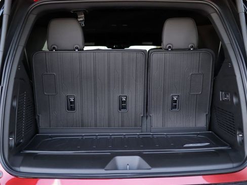New 2026 GMC Yukon Elevation w/ LPO, Floor Liner Package image 33