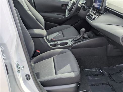 Used 2023 Toyota Corolla LE w/ LE Convenience Package FWD image 19