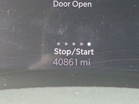 Used 2024 Jeep Grand Cherokee L Laredo image 15