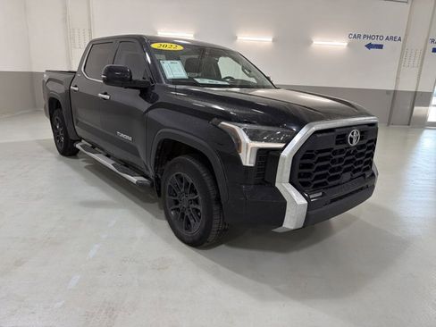 Used 2022 Toyota Tundra Limited w/ TRD Off-Road Package AWD/4WD image 4
