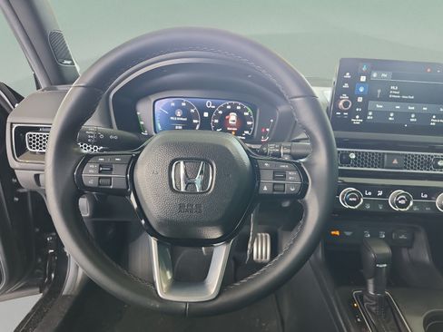 Used 2025 Honda Civic Sport Touring image 9