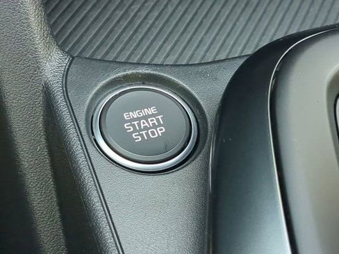 Used 2025 Kia K4 LXS image 25
