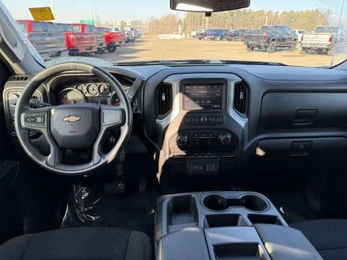 Used 2021 Chevrolet Silverado 1500 Custom image 14