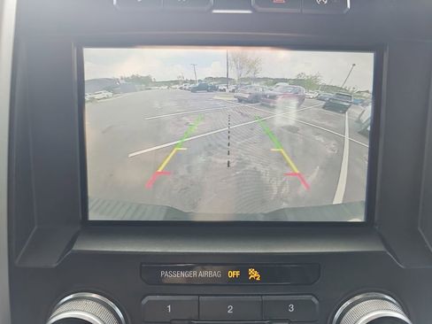 Used 2018 Ford F150 Lariat w/ Equipment Group 502A Luxury AWD/4WD image 27