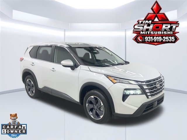 Used 2024 Nissan Rogue SV FWD image 1