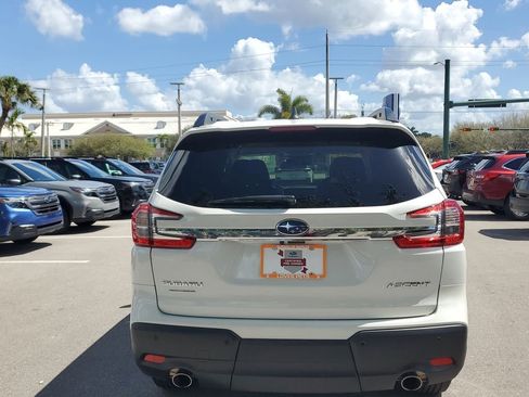 Used 2025 Subaru Ascent Premium image 13