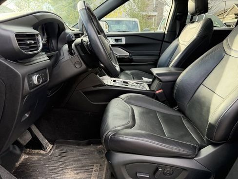 Used 2022 Ford Explorer ST w/ Equipment Group 401A image 15