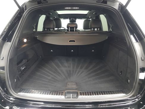 Used 2026 Mercedes-Benz GLE 450 4MATIC w/ Driver Assistance Package image 29