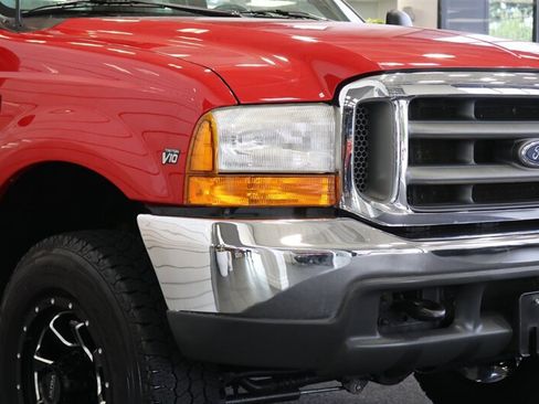 Used 1999 Ford F250 XLT AWD/4WD image 13